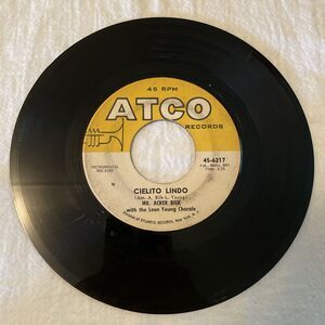 Mr. Acker Bilk Stranger On The Shore/Cielito Lindo 45RPM Atco Records 1962
